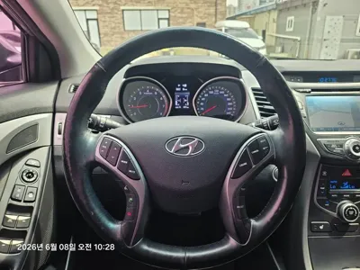 Hyundai Avante 2014, 109000 км, за 3838.15 USD - фото 11