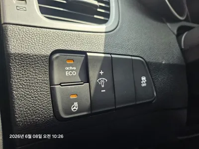 Hyundai Avante 2014, 109000 км, за 3838.15 USD - фото 18