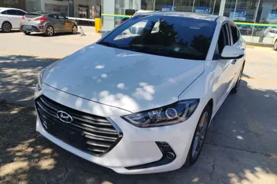 Hyundai Elantra (6th Generation · 2016 год