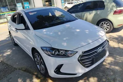 Hyundai Elantra (6th Generation 2016, 54400 км, за 9609 USD