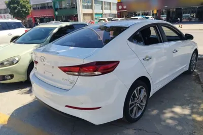 Hyundai Elantra (6th Generation 2016, 54400 км, за 9609 USD - фото 6