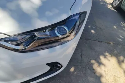 Hyundai Elantra (6th Generation 2016, 54400 км, за 9609 USD - фото 8