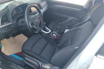 Hyundai Elantra (6th Generation 2016, 54400 км, за 9609 USD - фото 17