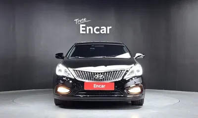 Hyundai Grandeur 2014, 146759 км, за 3054.39 USD