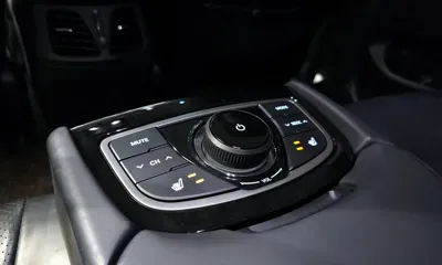 Hyundai Grandeur 2014, 146759 км, за 3054.39 USD - фото 17