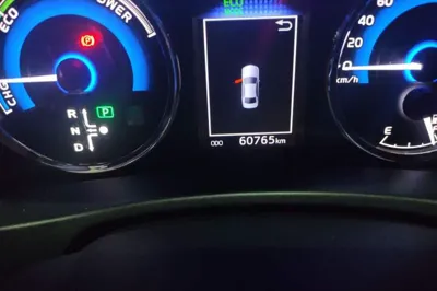 Toyota Corolla 2018, 60700 км, за 8117 USD - фото 12