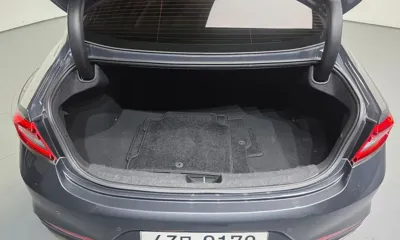 Hyundai Grandeur 2018, 162059 км, за 5883.13 USD - фото 30