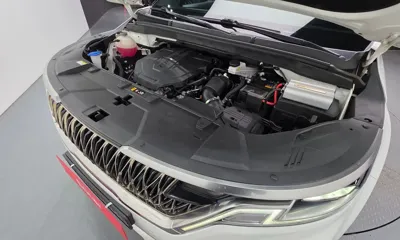 Kia Canival 2023, 53200 км, за 17776.9 USD - фото 6
