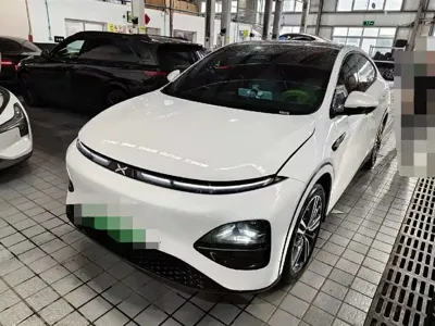 Xpeng G6 · 2024 год