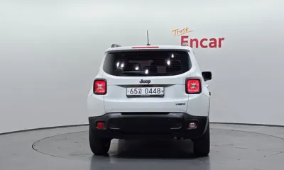 Jeep Renegade 2016, 107057 км, за 5288.21 USD