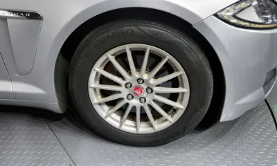 Jaguar XF 2014, 114145 км, за 4492.9 USD