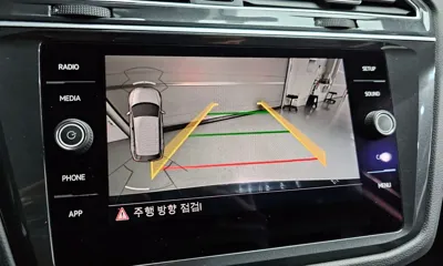 Volkswagen Tiguan 2018, 101834 км, за 11166.17 USD - фото 17