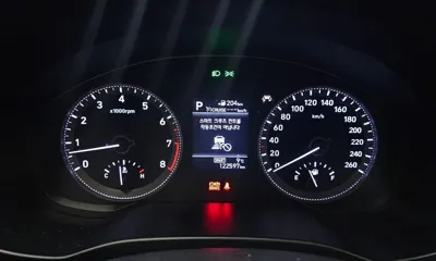 Hyundai Grandeur 2017, 122597 км, за 9271.52 USD - фото 8