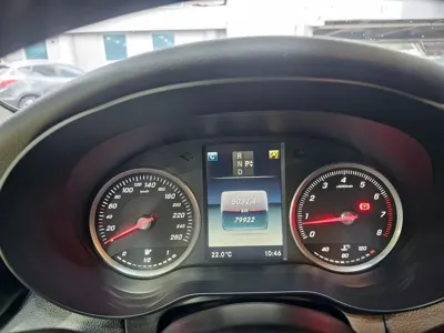 Mercedes-Benz C-Class 2017, 79922 км, за 8336.62 USD - фото 10