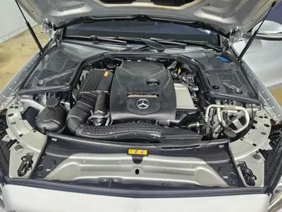 Mercedes-Benz C-Class 2017, 79922 км, за 8336.62 USD - фото 18