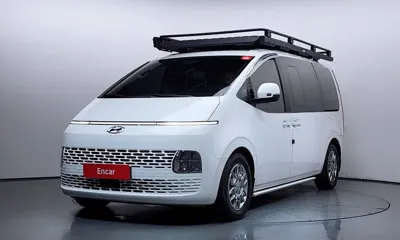 Hyundai Staria · 2022 год