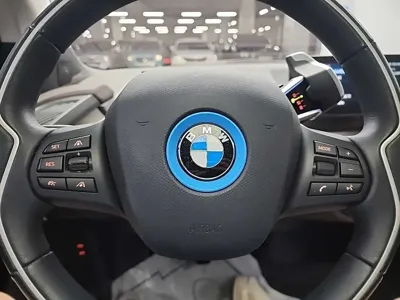BMW i3 2020, 35261 км, за 18983.18 USD - фото 9