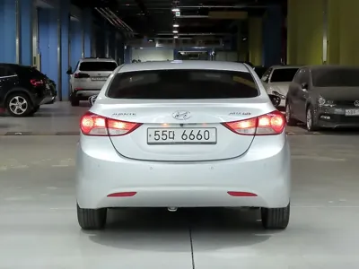 Hyundai Avante 2011, 160232 км, за 2560.06 USD