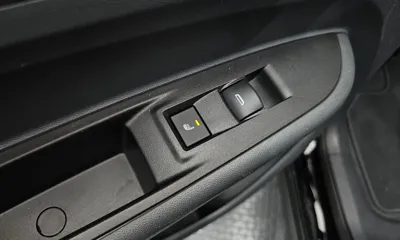 ChevroletGMDaewoo Bolt EV 2021, 80098 км, за 12157.25 USD - фото 19