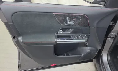 Mercedes-Benz GLA-Class 2021, 24851 км, за 39004.08 USD - фото 24