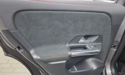 Mercedes-Benz GLA-Class 2021, 24851 км, за 39004.08 USD - фото 25