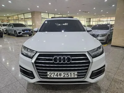 Audi Q7 2019, 77099 км, за 19820.57 USD