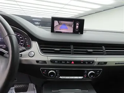 Audi Q7 2019, 77099 км, за 19820.57 USD - фото 10