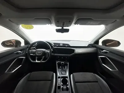 Audi Q3 2022, 44700 км, за 27368.51 USD - фото 23