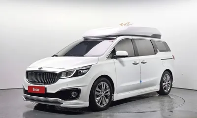 Kia Canival · 2017 год