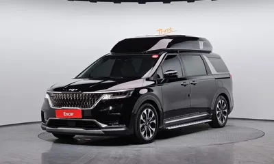Kia Canival · 2023 год