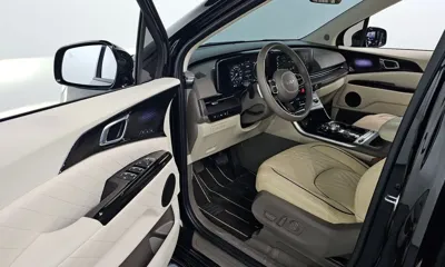 Kia Canival 2023, 46029 км, за 28781.65 USD - фото 11