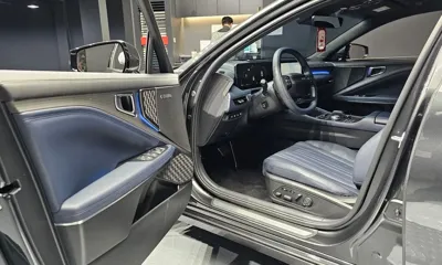 Kia K8 2025, 8878 км, за 29038.65 USD - фото 11