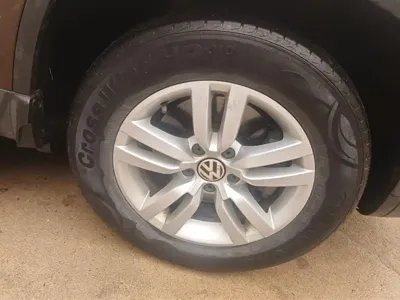 Volkswagen Tiguan 2016, 119600 км, за 6106.41 USD - фото 6