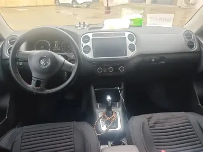 Volkswagen Tiguan 2016, 119600 км, за 6106.41 USD - фото 12
