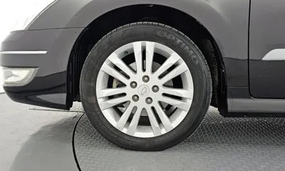 Renault-KoreaSamsung SM7 2011, 31208 км, за 2516.55 USD
