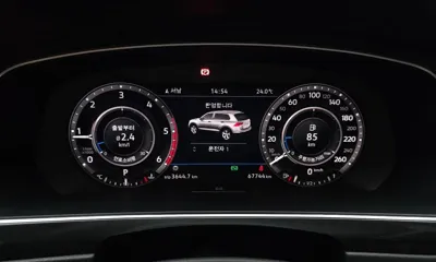 Volkswagen Tiguan 2018, 67744 км, за 18851.97 USD - фото 8