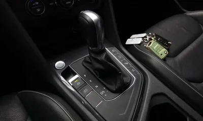 Volkswagen Tiguan 2018, 67744 км, за 18851.97 USD - фото 9