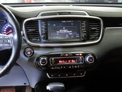 Kia Sorento 2018, 175459 км, за 7959.63 USD - фото 11