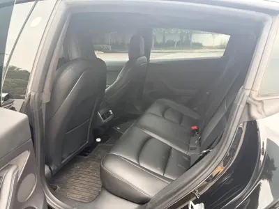 Tesla Model 3 2021, 95000 км, за 16185.68 USD - фото 6