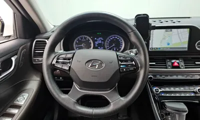 Hyundai Grandeur 2018, 164383 км, за 8139.61 USD - фото 13