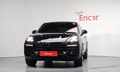 Porsche Cayenne 2023, 19904 км, за 85328.87 USD