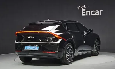 Kia EV6 2023, 42514 км, за 23500.07 USD