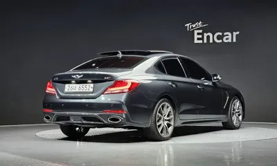 Genesis G70 2018, 216185 км, за 9130.32 USD