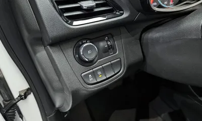 ChevroletGMDaewoo Spark 2017, 40778 км, за 3701.75 USD - фото 19