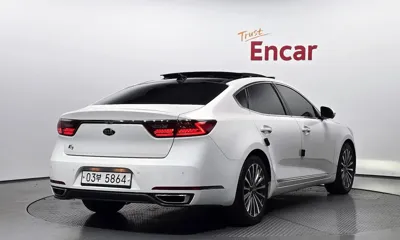 Kia K7 2019, 119179 км, за 9846.29 USD