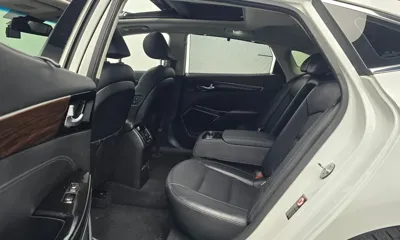Kia K7 2019, 119179 км, за 9846.29 USD - фото 12