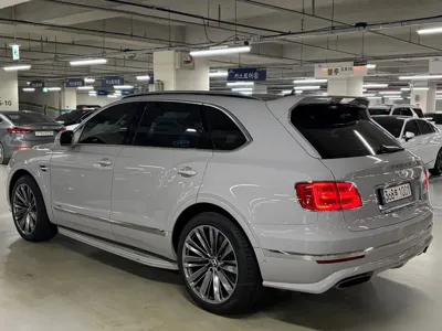 Bentley Bentayga 2017, 69250 км, за 62731.4 USD