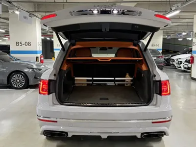Bentley Bentayga 2017, 69250 км, за 62731.4 USD - фото 6