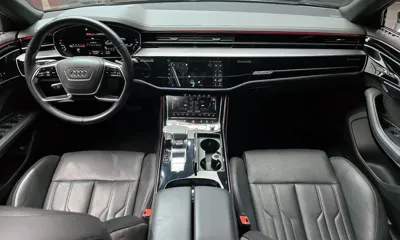 Audi A8 2021, 127445 км, за 31836.68 USD - фото 7