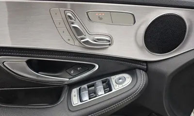 Mercedes-Benz C-Class 2015, 75446 км, за 9205.29 USD - фото 13